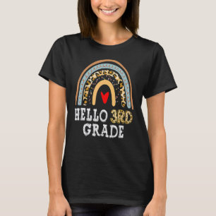 Hej 3rd Klass Leopard Rainbow Back to school Tea T Shirt