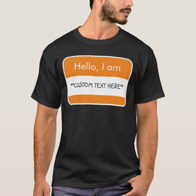 Hej.. ***ANPASSNINGSBAR TEXT** Namn bricka T-Shirt (Framsida)