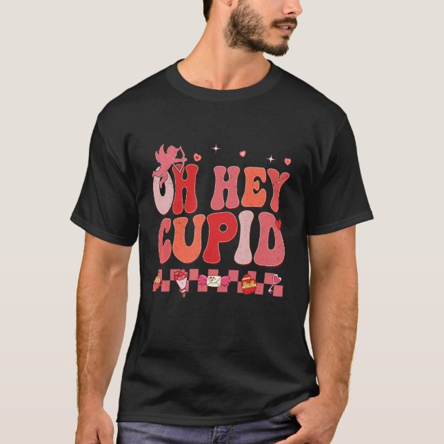 Hej Cupid Retro Groovy Valentine Day, par M T Shirt (Framsida)