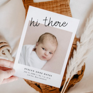 Hej, där Avslappnad Script Baby Photo Collage Birt Meddelande