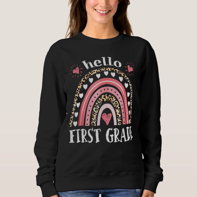 Hej First Klass Leopard Rainbow Teacher tillbaka t Shirt (Framsida)