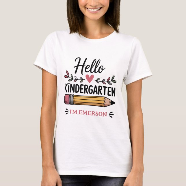 Hej förskolepersonaliserad tillbaka till skolan t shirt (Framsida)