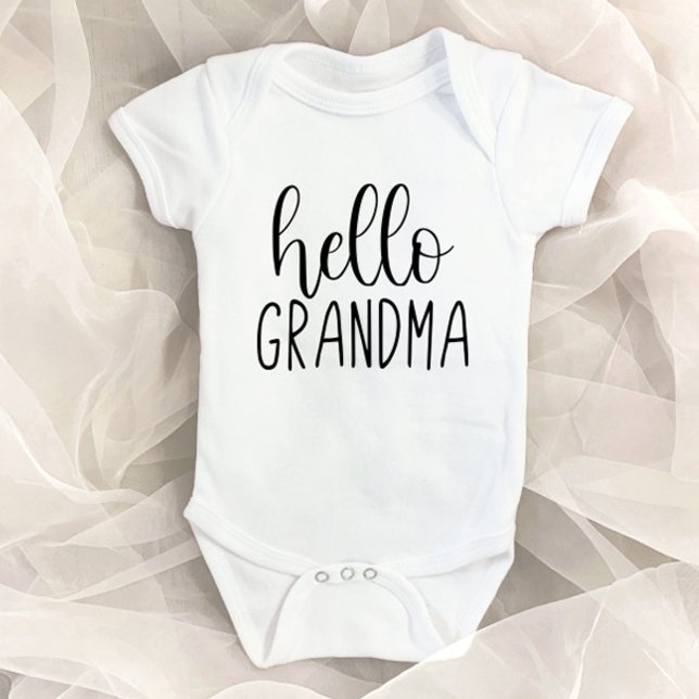 Hej Grandma Gravid Announcement Grandmor T Shirt (Skapare uppladdad)