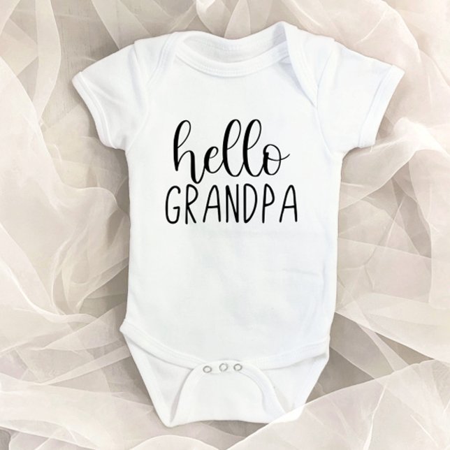 Hej Grandpa Gravid Announcement Grandfather T Shirt (Skapare uppladdad)