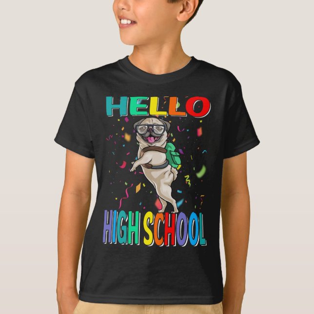 Hej High School Pug Hund T-Shirt (Framsida)