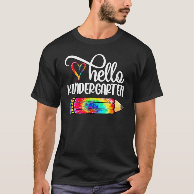 Hej Kindergarten Tie Dye Pencil Lärare tillbaka ti T Shirt (Framsida)