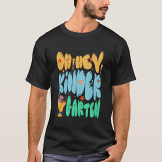 Hej, Kindergarten! Tillbaka till Retro-blomman för T Shirt