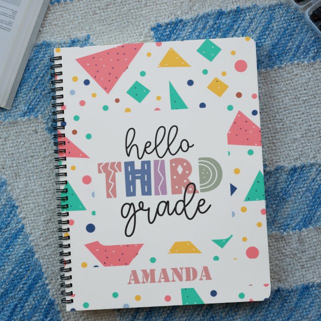 Hej Klass färglöst geometriskt anpassat namn Anteckningsbok (Hello school Grade colorful geometric custom name Notebook)