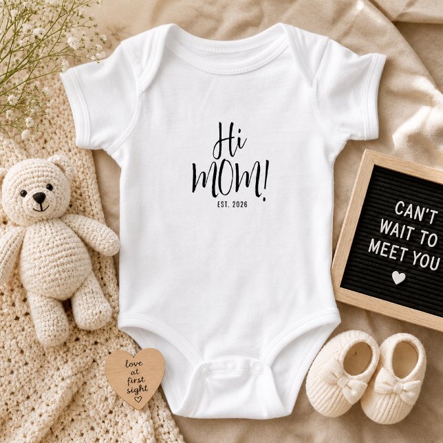 Hej mamma Est 2026 Ny mamma T Shirt (Skapare uppladdad)