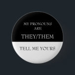 Hej Mina pronouns är de säger till mig dina Knapp<br><div class="desc">Den här designen kan vara personlig i det område som tillhandahålls genom att ändra fotot och/eller text. Du kan också anpassa den genom att klicka på Anpassa den här mallen och sedan välja klicka för att anpassa ytterligare alternativ och ta bort eller ändra färg i bakgrunden, lägga till text, ändra...</div>