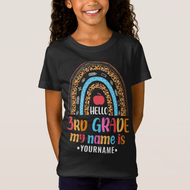 Hej Tredje Klass Mitt Namn är...Back to school-gåv T Shirt (Framsida)