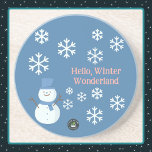 Hej, Winter Wonderland Sandstone Underlägg<br><div class="desc">En slice of Life and Delight presenter Winter Wonderland sandstone underlägg med ett snögubbe dekorerat med vit snöflingor,  rosa och en blå bakgrund. Underläggen i snögubbe har också en blå hatt och sjal.</div>