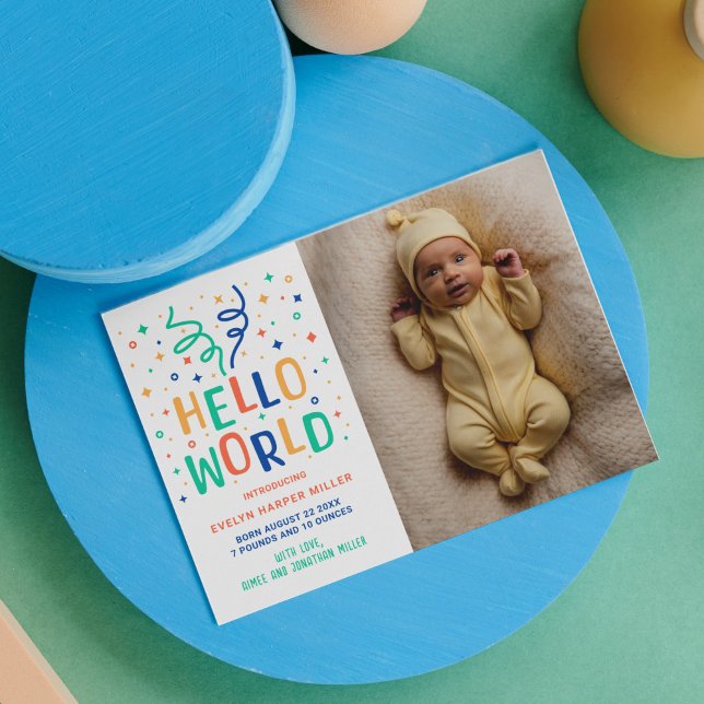 Hej World Colorful Confetti Birth Notice Meddelande (Hello world birth announcement card with colorful confetti)