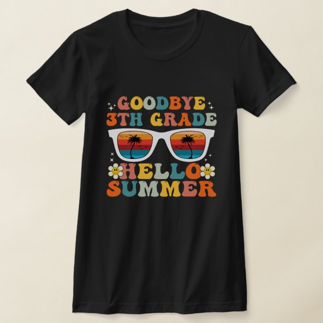 Hejdå 3:e klass Hej sommar Rolig tredje klass T Shirt (Laydown)