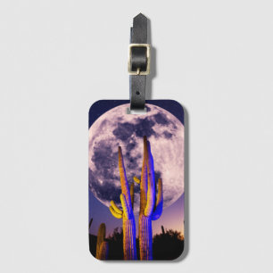 Hela månen över Saguaro Cactus Bagagebricka