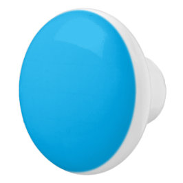 Heldig klarblå bakgrund knopp