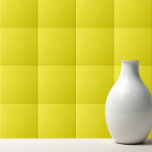 Heldragen ananas ljusa gult kakelplatta<br><div class="desc">En solid ananas,  ljusstark gult.</div>
