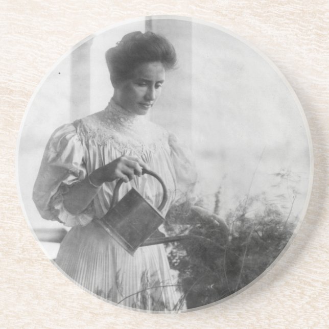 Helen Keller Watering Plants Porträtt Underlägg Sandsten (Framsidan)