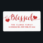 Helgdag Blessings Red White | Adressetikett Fraktsedel<br><div class="desc">Helgdag Blessings Red White | Adressetikett för matchning av helgdag-fotokort i vår butik. Elke Clarke © Övrigt stilar och färg finns på www.zazzle.com/epclarke. Rött skriptteckensnitt med orden "välsignat" med hjärtan.</div>