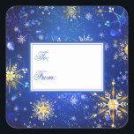 Helgdag Blue Snöflingor Julafton jul, Guld,  Fyrkantigt Klistermärke<br><div class="desc">Elegant guld och märkre med blåsnöflingor för alla julklappar. Bara en underbar unik färg och guld mönster. 100 % kundtillfredsställelse vid Zazzle.</div>