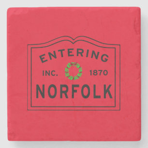 Helgdag Entering Town of Norfolk Massachusetts Stenunderlägg