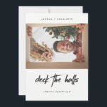 HELGDAG FOTOKORT | Modern julklapp Julkort<br><div class="desc">Skapa ett varaktigt intryck den här julhelgen med ett vackert Modern Chalkboard Photo Deck the Halls-julkortet. Det här kortet har en modern,  minimalistisk,  ren design med ett foto. Missa inte det moderna Dekret för julfesten i verkstaden "Bästa du".</div>