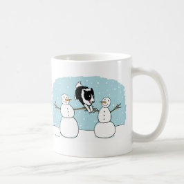 Helgdag Gräns Collie Hund som spelar med Snögubbar Kaffemugg