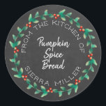 Helgdag Holly Wandeand Chalkboard Kitchen Trets Runt Klistermärke<br><div class="desc">Gör du kärlek köksgodis för familj och vänner till julafton eller när som helst på helgdagarna? Här är perfekten som avslutar beröring..Ett personlig-dekal med ditt namn och namn i köket som du delar omgiven av en underbar, modern, cirkulär, grov bäck på en rustisk svart kritbakgrund. Det är fullt anpassade, vilket...</div>