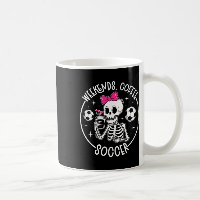 Helgkaffe Fotbollsmamma till en fotbollsspelande m Kaffemugg (Höger)