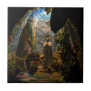 Helig jungfrulig Mary Grotto Kakelplatta