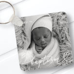 Heliga Baptism Elegant Modern Chic Heart Baby Phot Nyckelring<br><div class="desc">Den här enkla och moderna designen består av serif-typografi och lägger till ett foto av anpassningsbarna,  lägg till baby namn och månad och år av baptism</div>
