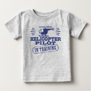 Helikopterpilot under utbildning tee