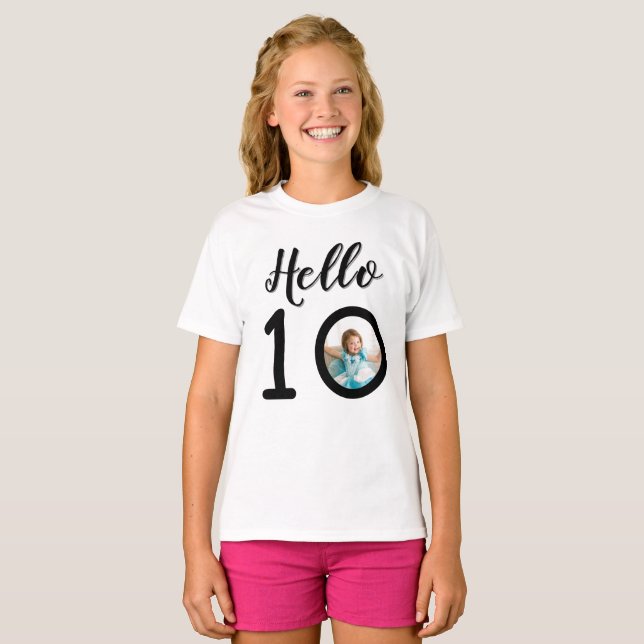 Hello 10 Personalized Photo 10th Birthday Kids’ T Shirt (Hel framsida)