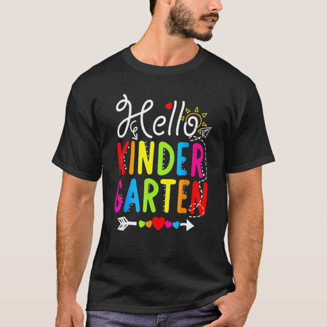 Hello Kindergarten Back To School  For Teacher Stu T Shirt (Framsida)
