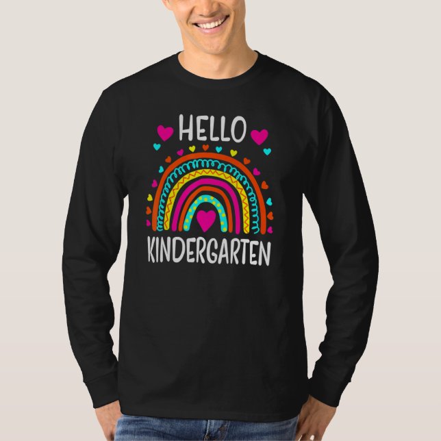 Hello Kindergarten Team Squad Back To School Teach T Shirt (Framsida)