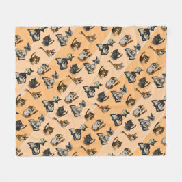 Helpful Study Cats Gult Fleece Blanket