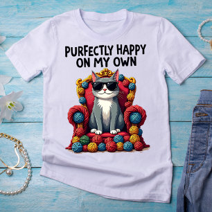 Helt Lycklig på egen hand - säker katt T Shirt