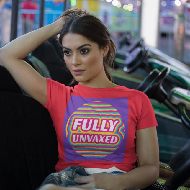 HELT OVACCINERADE OVAXERADE T-SHIRTER AV PUREBLOD T SHIRT (Skapare uppladdad)
