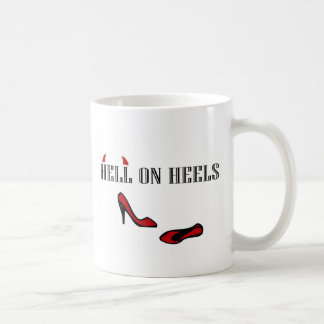 Helvete på häl kaffemugg