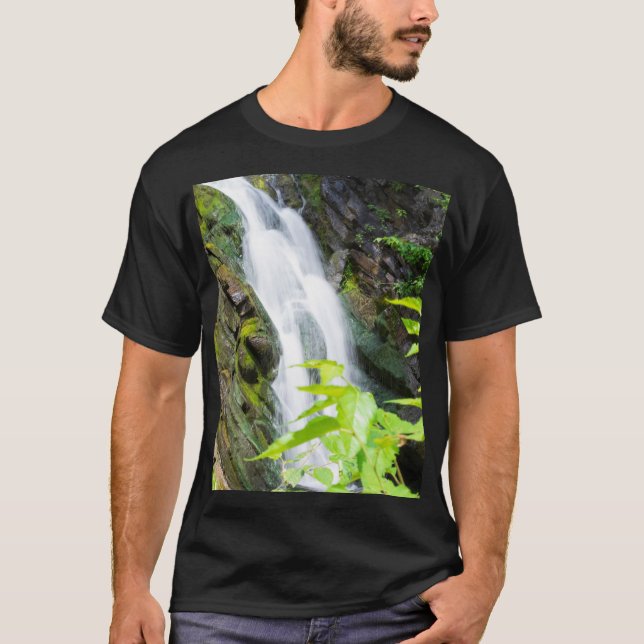 Helvetesportens kanjon vattenfall t shirt (Framsida)