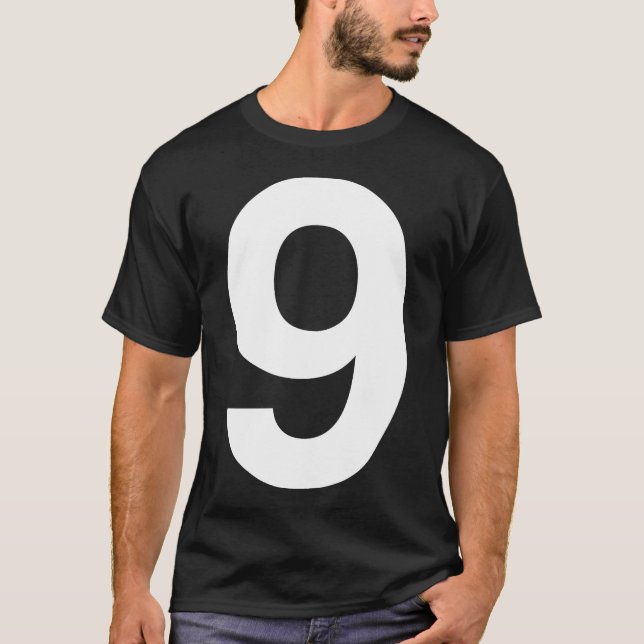Helvetica nio för mörkar tröja (Framsida)