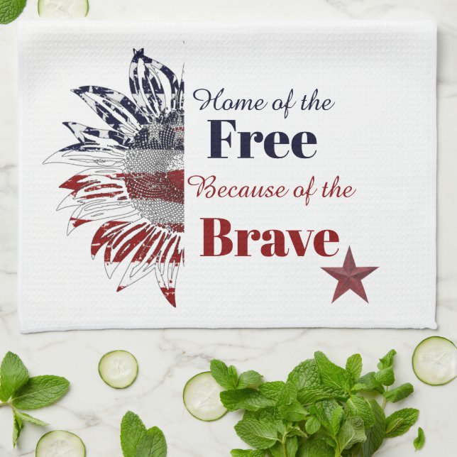 Hem för de fria på grund av de modiga,   kökshandduk (Vikta)