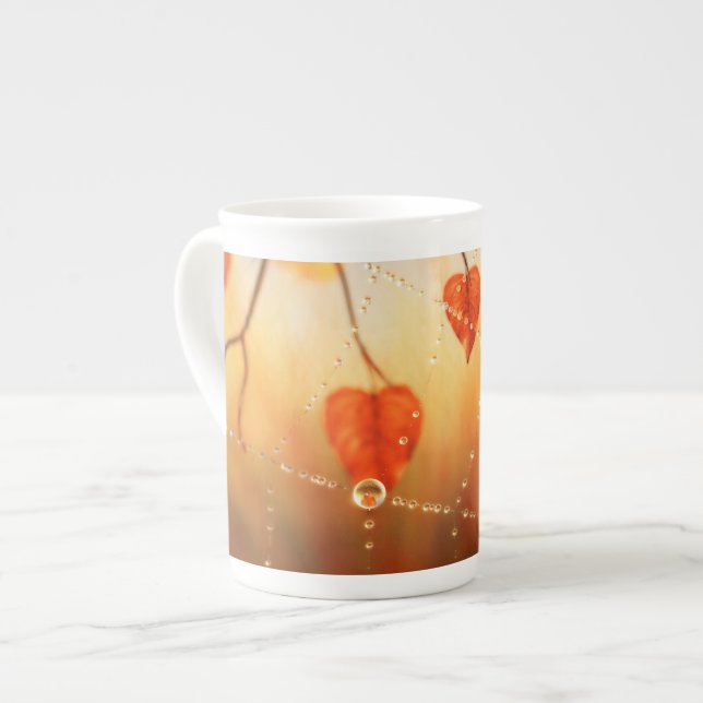 Hem från en höstmorgon-specialitet Mugg Benporslin Mugg (Framsida vänster)