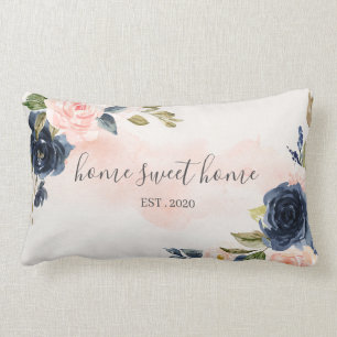 Hem - söt, vattenfärgsfyllning med Rosa Lumbarkudde
