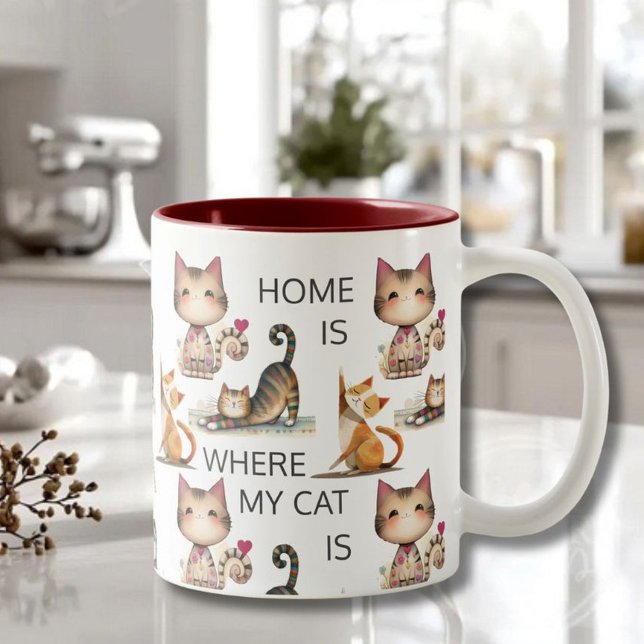 HEMMA ÄR DÄR MIN KATT ÄR MONOGRAM Två-Tonad MUGG (Skapare uppladdad)