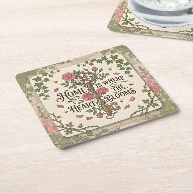 Hemmet är där hjärtat blommar underlägg papper kvadrat (Vinklad)