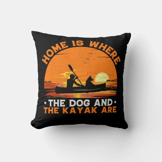 Hemmet är där Hund och Kayak är Kudde (Framsida)