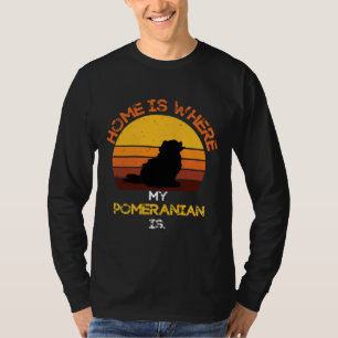 Hemmet är där min pomeranska är Rolig hund offertk T Shirt
