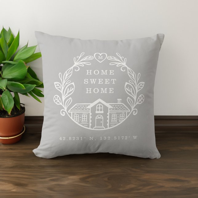Hemmet, Grått, utandningsdesign och koordinater Kudde (Home Sweet Home, Wreath Design & Coordinates Grey Throw Pillow)