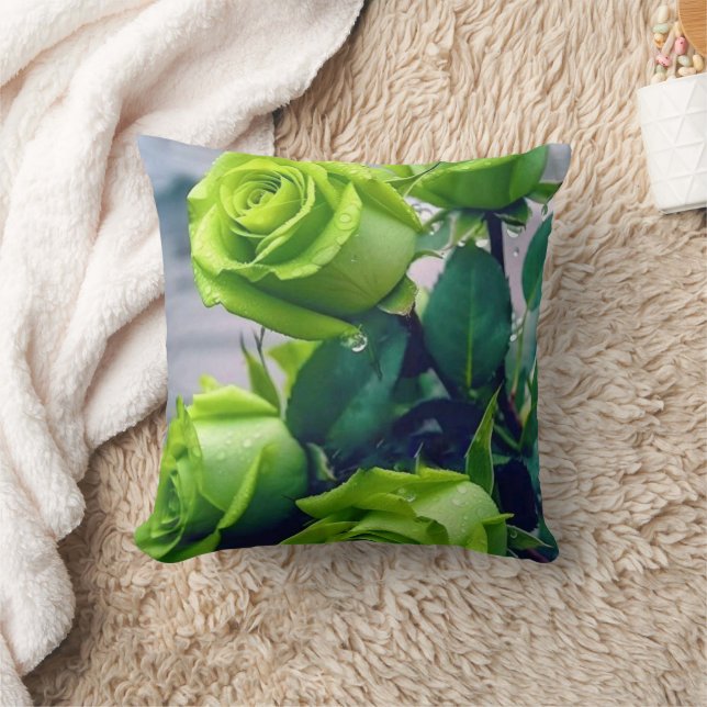 Hemsk Träffsäng Kudde med Blommig Krans Design (Filt)